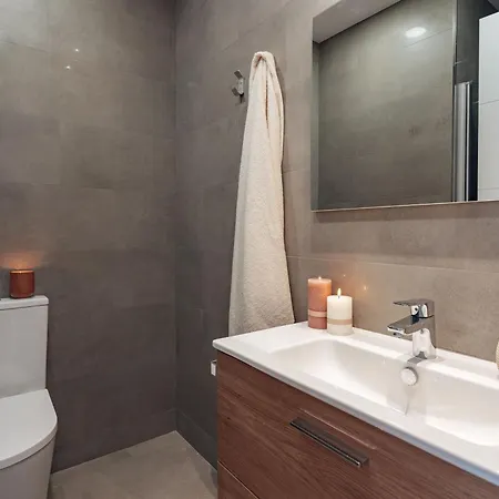 Casa Faro - 2 Bedroom In Gracia Luxury tent
